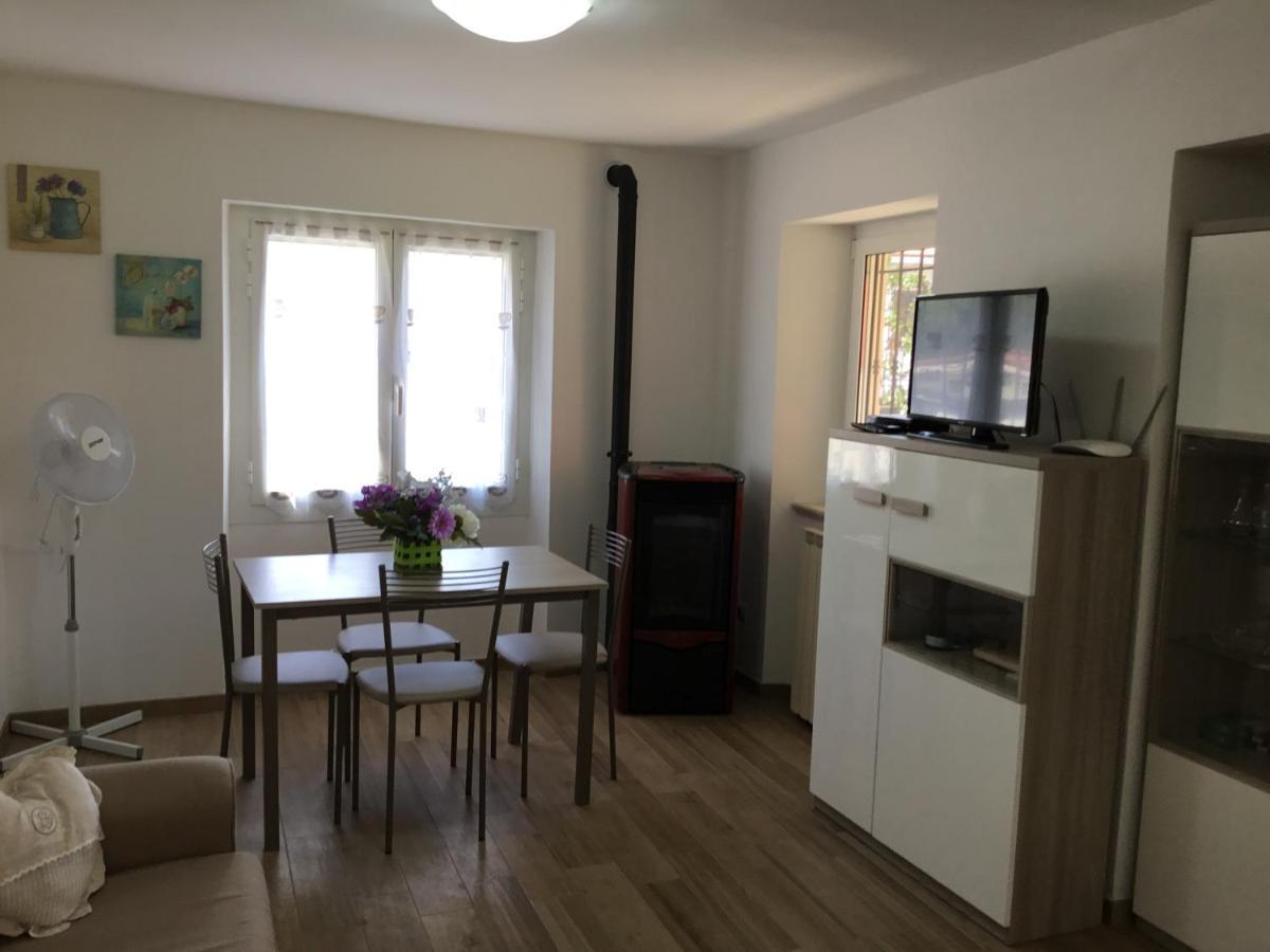 Casa Ginni Con Piscina E Giardino Caravonica Eksteriør bilde