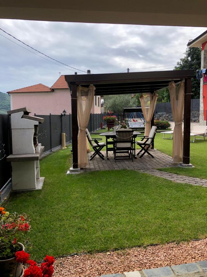 Casa Ginni Con Piscina E Giardino Caravonica Eksteriør bilde